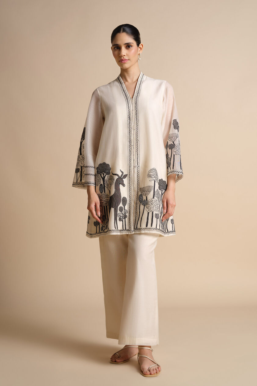 Guadalupe Hand-embroidered Kantha Mul Co-ord - Ivory, Ivory, image 1